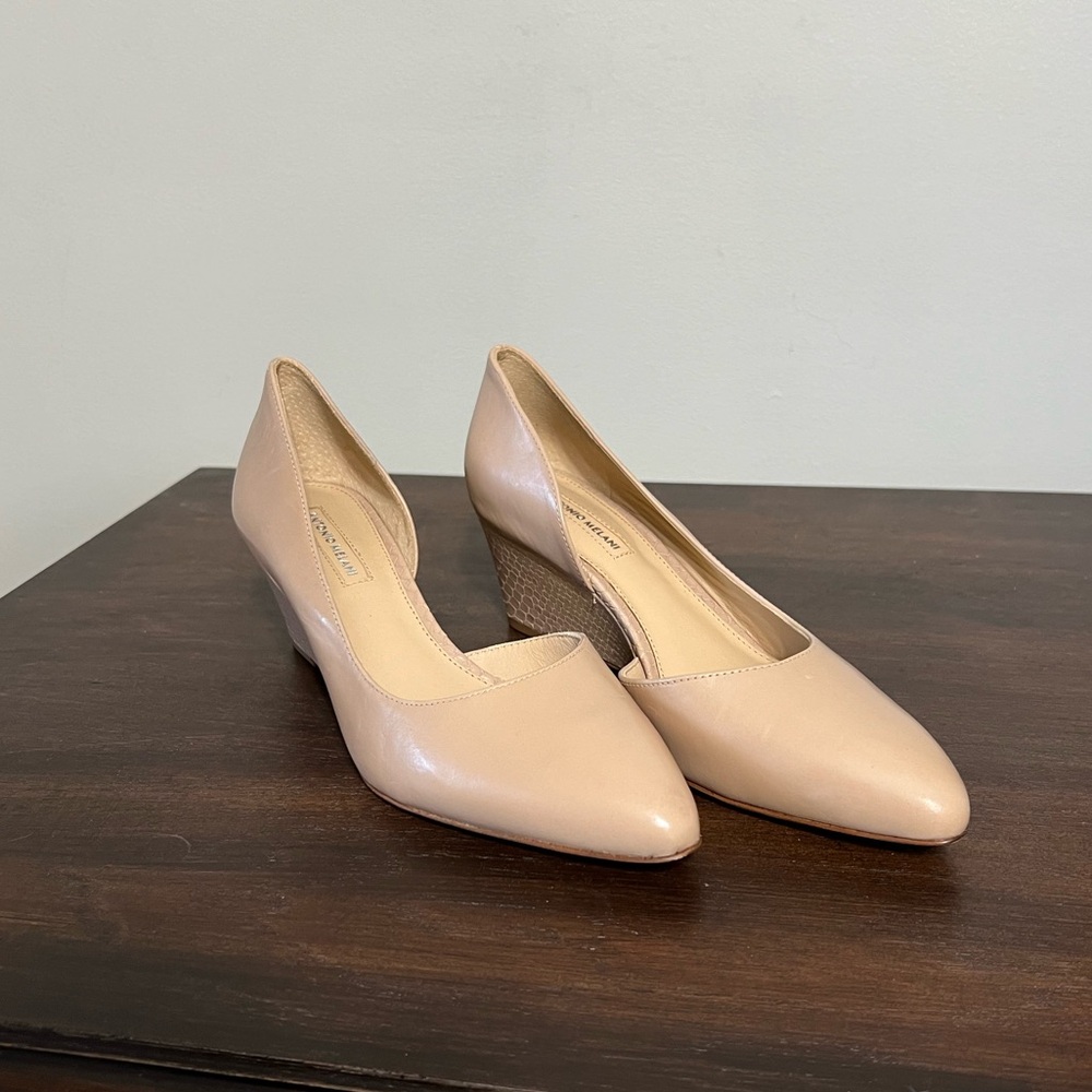 Antonio Melani Nude Wedge Heels Women’s Size 7